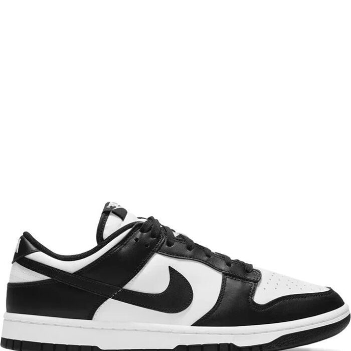 nikee sb dunk low panda with keychain extra lace