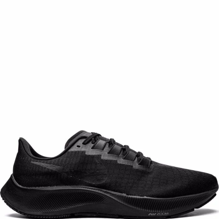 Nikee Pegasus Shield 40 All Black