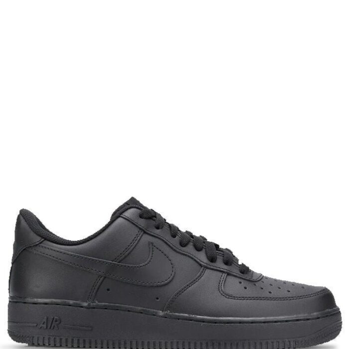 Nike Airforce Triple Black leather