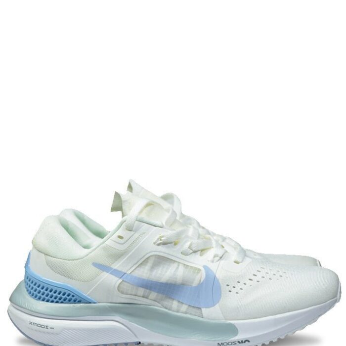 Nikee air zoom vomero 15 White sky