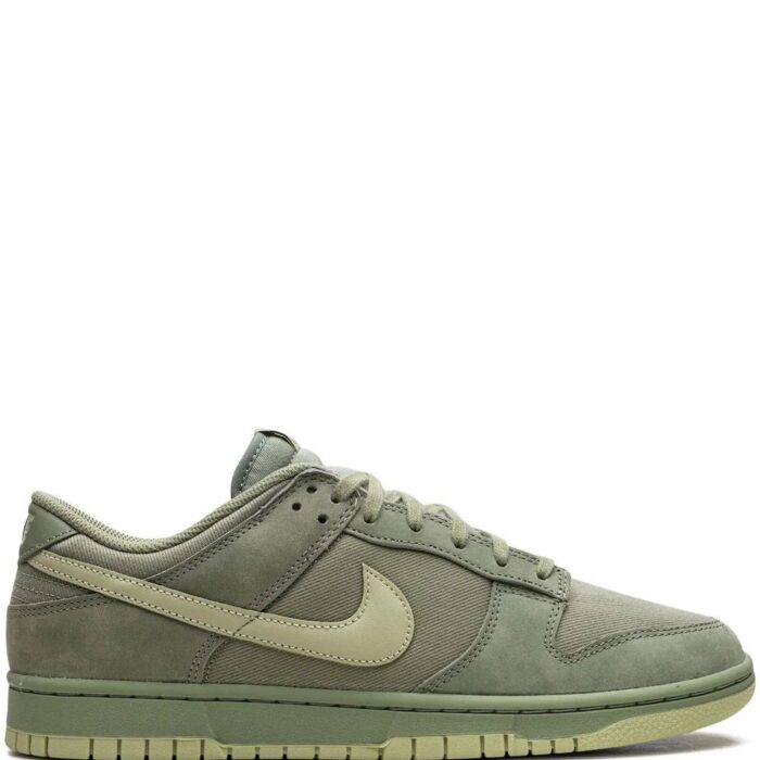 NIKE SB DUNK LOW OIL GREEN