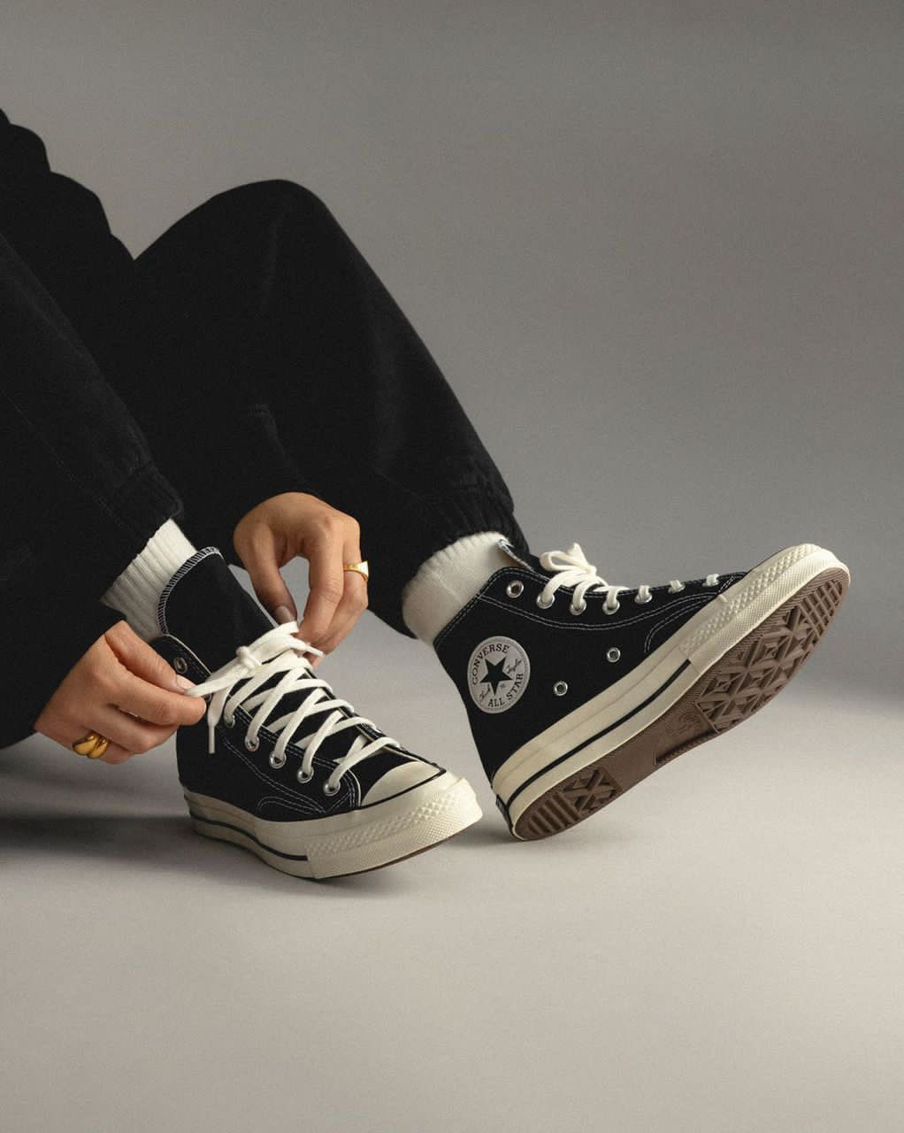 CONVERSE
