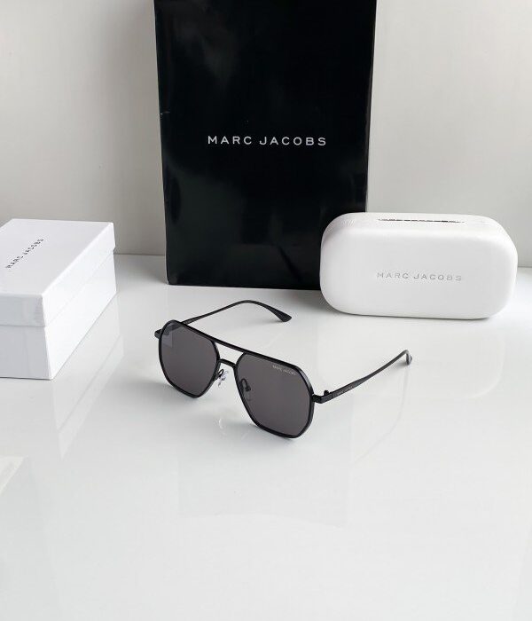 Marc Jacobs full black 5021