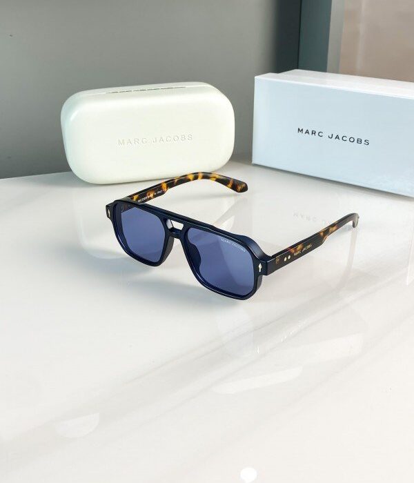 Marc Jacobs tiger blue M11-33