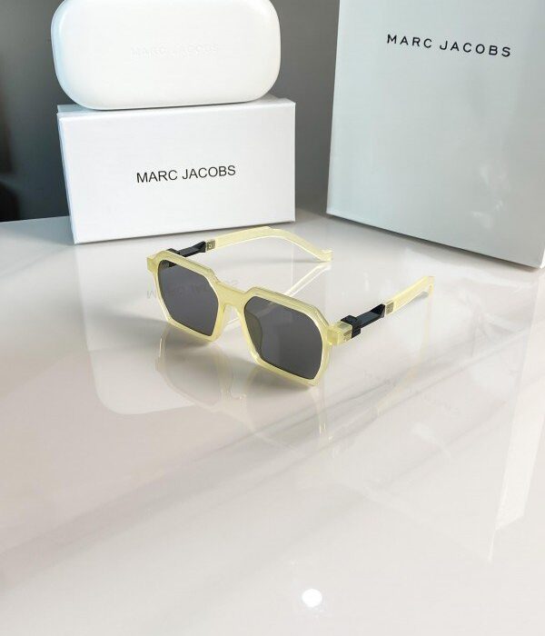 Marc Jacobs 5089